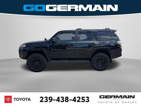 Used 2021 Toyota 4Runner SR5 Premium w/ Moonroof Package image 2
