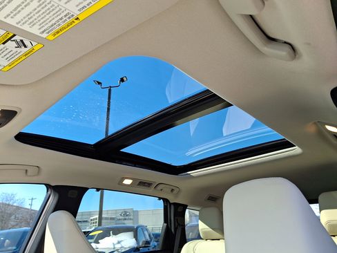 Certified 2023 INFINITI QX60 Luxe w/ Cargo Package image 15