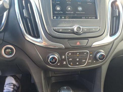 Used 2019 Chevrolet Equinox LT image 11