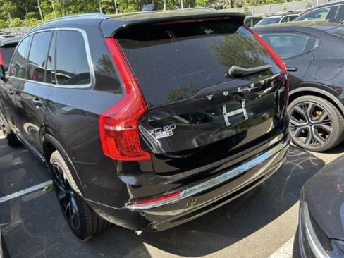 Used 2024 Volvo XC90 B6 Plus AWD/4WD image 3