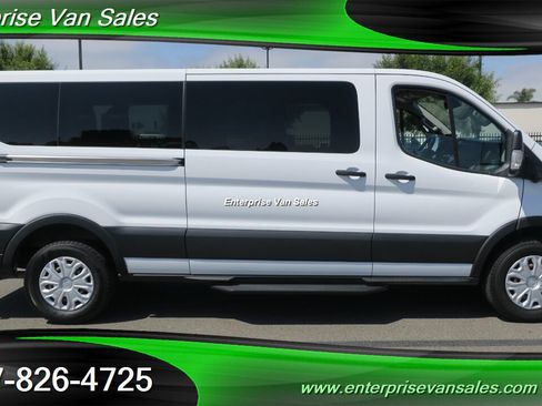 Used 2023 Ford Transit 350 XLT RWD image 4