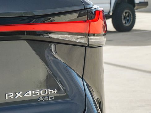 New 2026 Lexus RX 450h Luxury image 11
