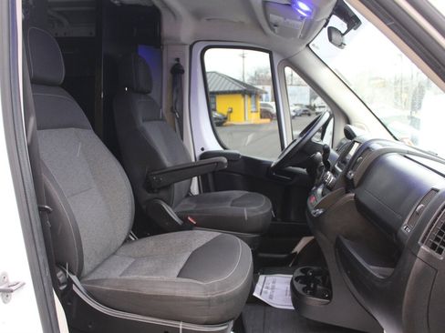 Used 2017 RAM ProMaster 1500 w/ Premium Appearance Group image 11