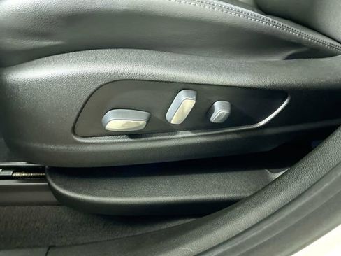 Used 2020 Cadillac XT6 Sport image 21