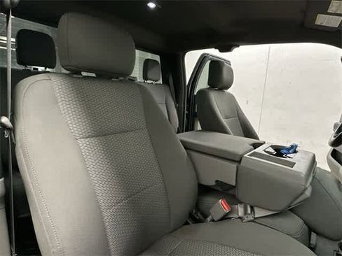 Used 2017 Ford F150 XLT w/ Equipment Group 302A Luxury image 15