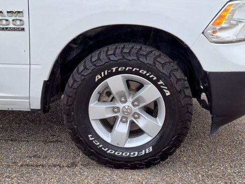 Certified 2023 RAM 1500 Classic SLT w/ Electronics Group AWD/4WD image 4