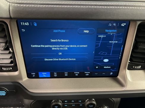 New 2026 Ford Bronco Outer Banks image 10