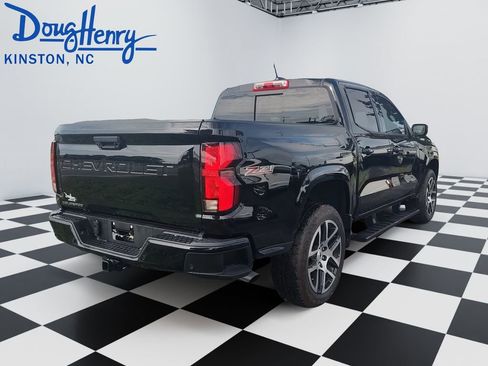 Used 2023 Chevrolet Colorado Z71 w/ Z71 Convenience Package 2 AWD/4WD image 5