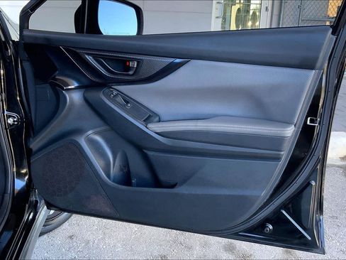 Used 2021 Subaru Crosstrek 2.5i Sport w/ Moonroof Package image 22