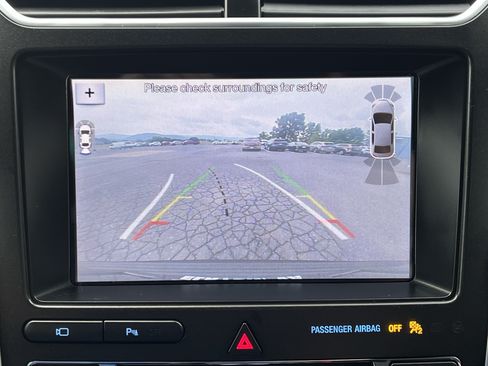 Used 2019 Ford Explorer Sport w/ Equipment Group 401A AWD/4WD image 30