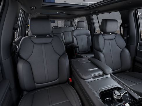 New 2026 Jeep Grand Wagoneer L Limited AWD/4WD image 16