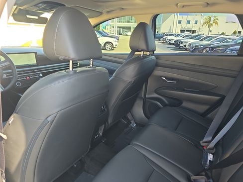 Used 2026 Hyundai Tucson SEL image 9