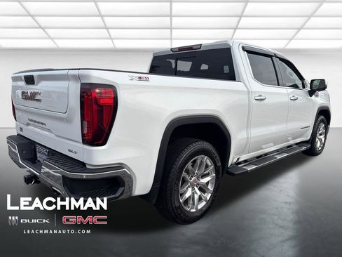 Certified 2022 GMC Sierra 1500 SLT w/ SLT Premium Package image 3