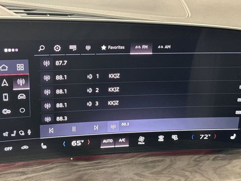 New 2025 Audi Q5 Premium Plus image 17