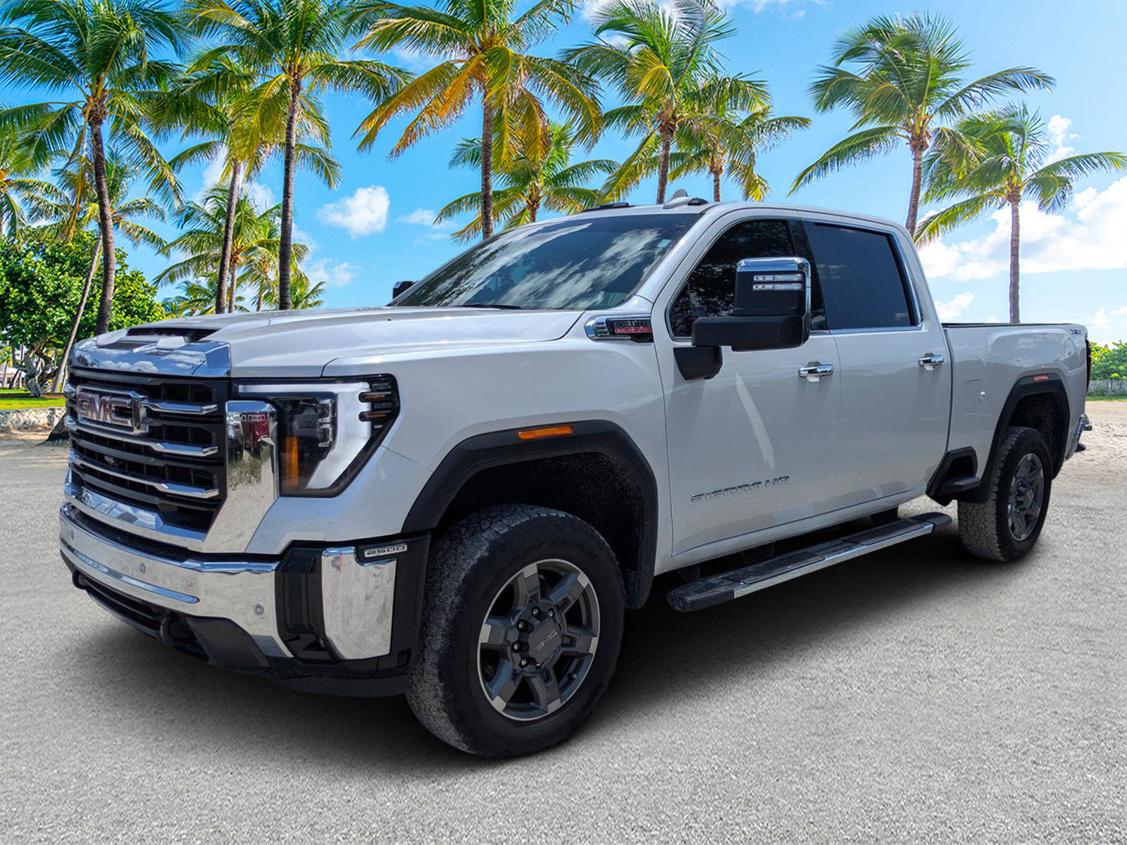 Used 2025 GMC Sierra 2500 SLT w/ SLT Premium Package AWD/4WD image 7