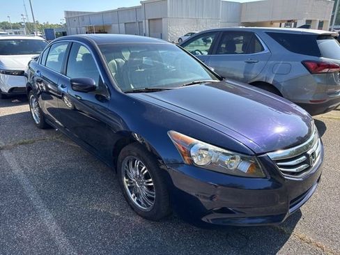 Used 2011 Honda Accord EX-L image 3