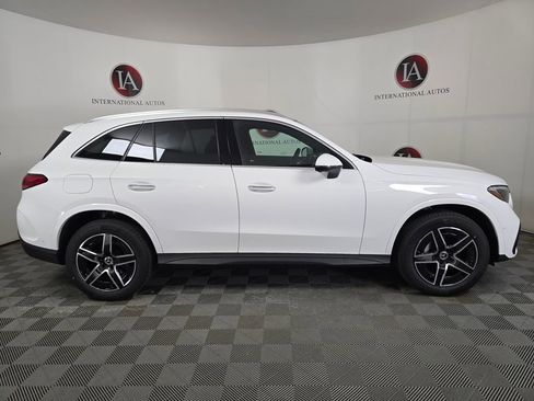 New 2026 Mercedes-Benz GLC 300 4MATIC image 3