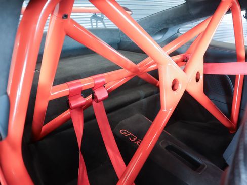 Used 2016 Porsche 911 GT3 RS image 33