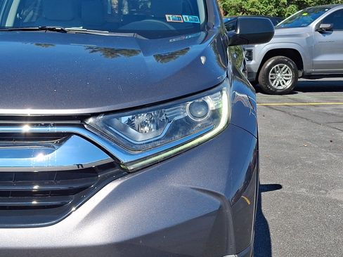 Used 2017 Honda CR-V LX image 9