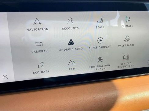 Used 2020 Land Rover Defender 110 X image 36