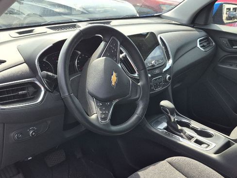 Used 2024 Chevrolet Equinox LT FWD image 8