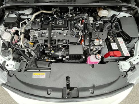 Used 2025 Toyota Corolla LE FWD image 31