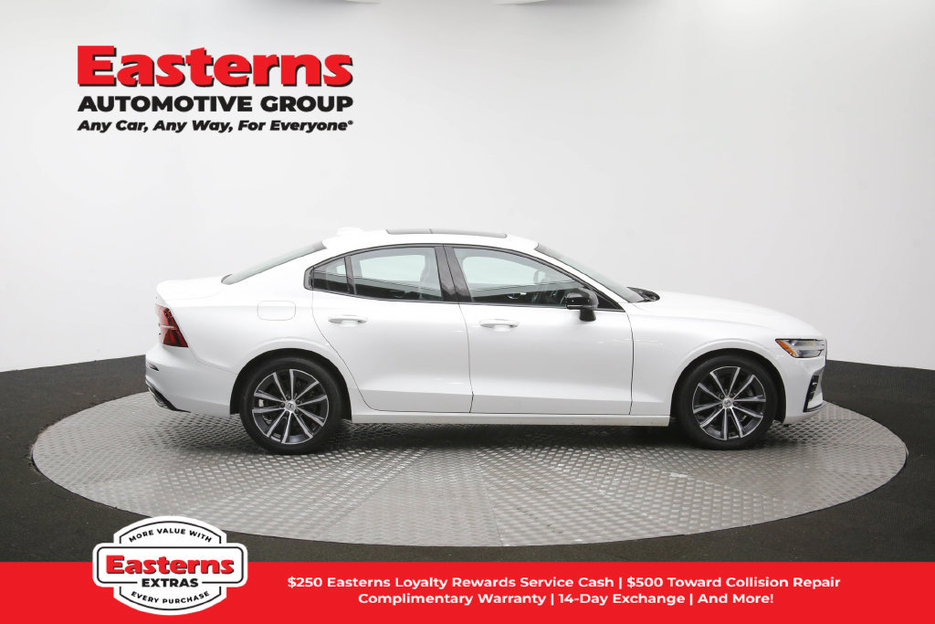 Used 2022 Volvo S60 B5 Inscription FWD image 46