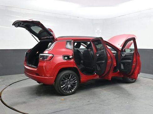 Used 2022 Jeep Compass Limited AWD/4WD image 52