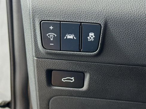 Certified 2024 Kia K5 GT-Line image 10