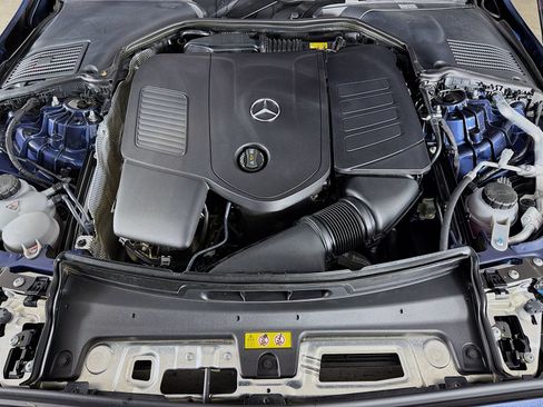Used 2024 Mercedes-Benz C 300 4MATIC Sedan image 31