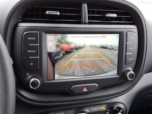 New 2025 Kia Soul LX w/ LX Technology Package image 12
