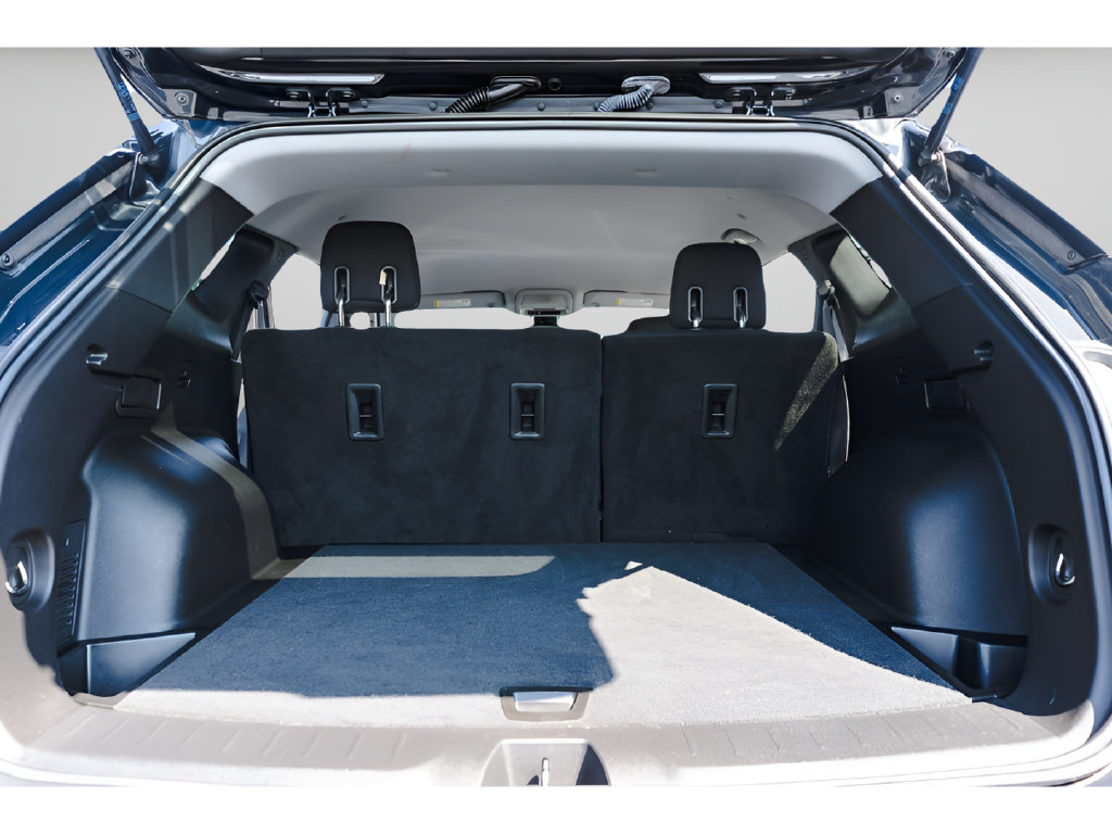 Used 2021 Chevrolet Blazer LT w/ LPO, Sport Package FWD image 37