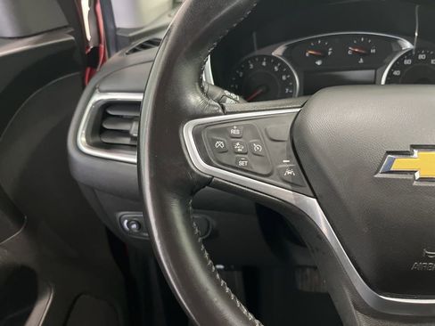 Used 2022 Chevrolet Equinox LT AWD/4WD image 6