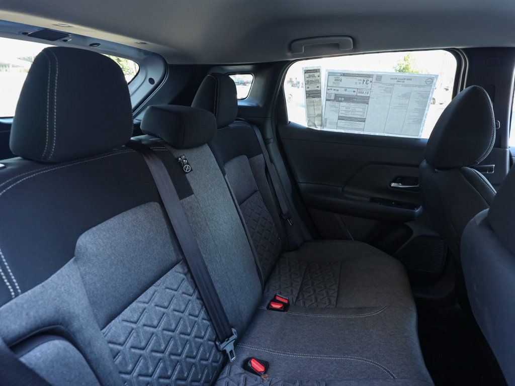 Used 2026 Nissan Kicks SV w/ Charging Package FWD image 19