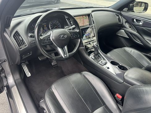 Used 2019 INFINITI Q60 Red Sport 400 w/ Cargo Package RWD image 17