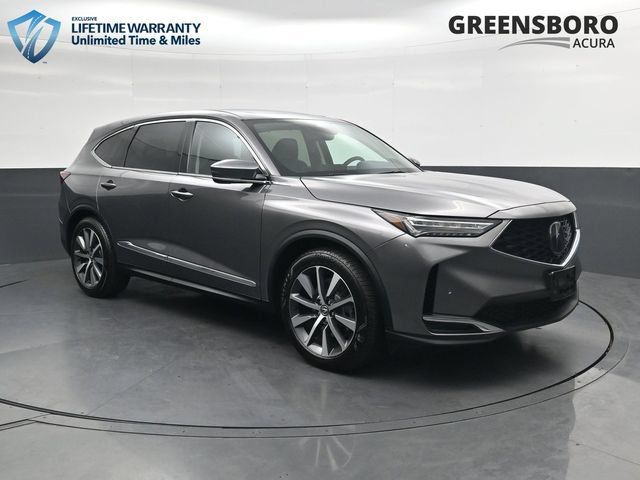 Used 2025 Acura MDX w/ Technology Package FWD image 3