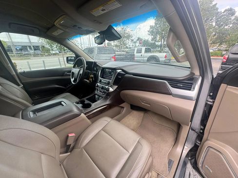 Used 2017 Chevrolet Tahoe LT RWD image 16