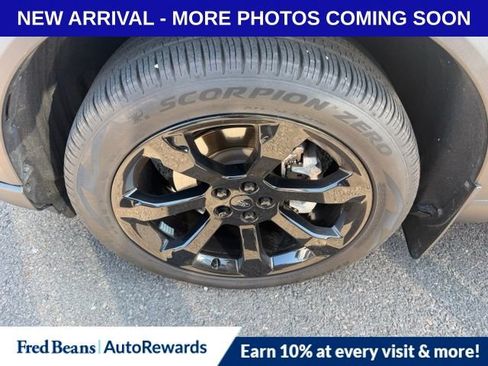 Used 2023 Ford Explorer ST-Line w/ Class IV Trailer Tow Package AWD/4WD image 4