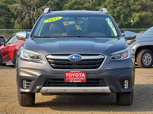 Used 2022 Subaru Outback Touring AWD/4WD image 6