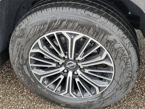 New 2025 Nissan Armada Platinum w/ Convenience Package image 33