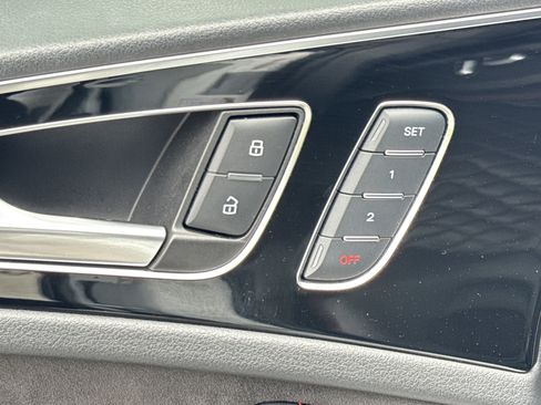 Used 2017 Audi A6 3.0T Competition Prestige AWD/4WD image 16