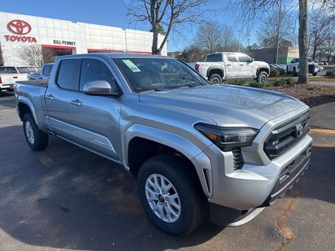 New 2026 Toyota Tacoma SR5 image 7