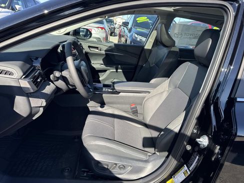 New 2026 Toyota Camry XLE image 8