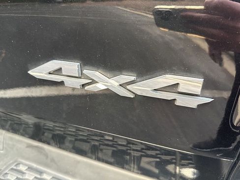 Used 2025 RAM 1500 Laramie image 11