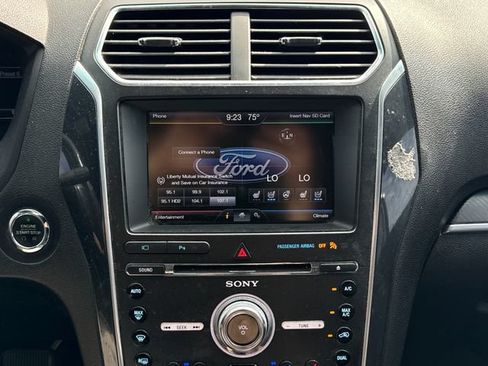 Used 2016 Ford Explorer Sport w/ Equipment Group 401A AWD/4WD image 31