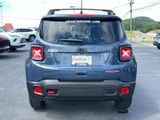 Used 2023 Jeep Renegade Trailhawk w/ Trailhawk Elite Group image 4