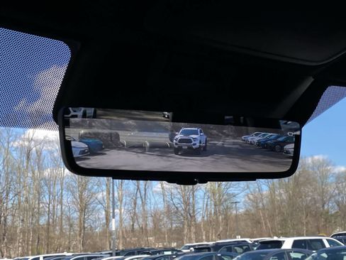 Used 2023 Toyota Tundra Platinum w/ Advanced Package image 34