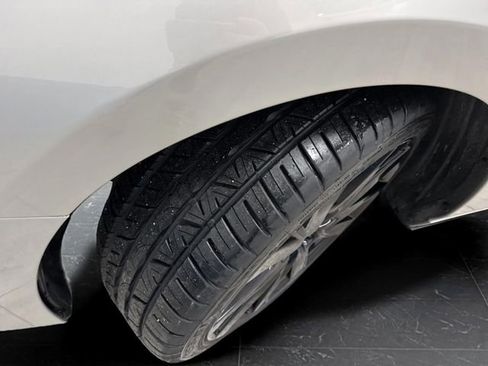 Used 2024 MAZDA MAZDA3 s image 31