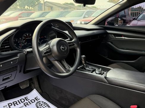 Used 2022 MAZDA MAZDA3 s FWD image 15