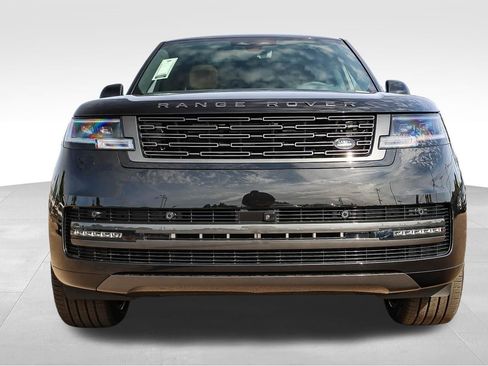 New 2026 Land Rover Range Rover SE image 2